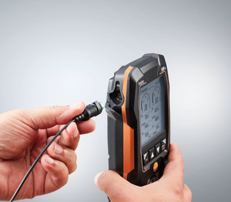 Elektroniczna oprawa zaworowa Testo 550s Basic z sondami przewodowymi-1025537