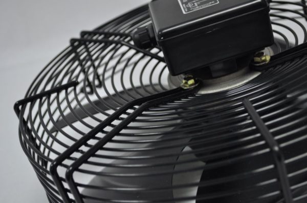 Wentylator osiowy tłoczący z siatką Ferono FST350-1025891