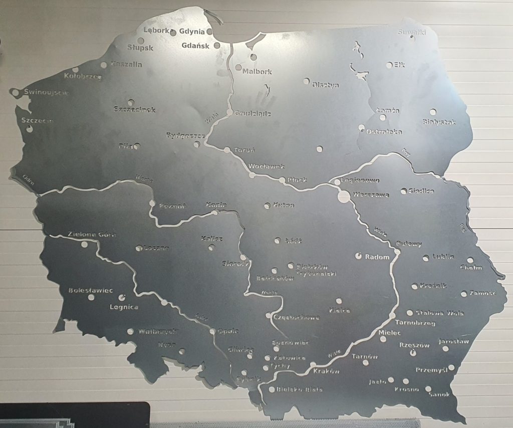 Usługa laserowego wycinania wzorów w blasze-1034103
